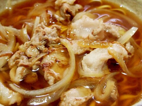 めんつゆで簡単 豚とたまねぎの肉うどん レシピ 作り方 By まるっとまる 楽天レシピ めんつゆで簡単 豚とたまねぎの肉うどん レシピ 作り方 By まるっとまる 楽天レシピ